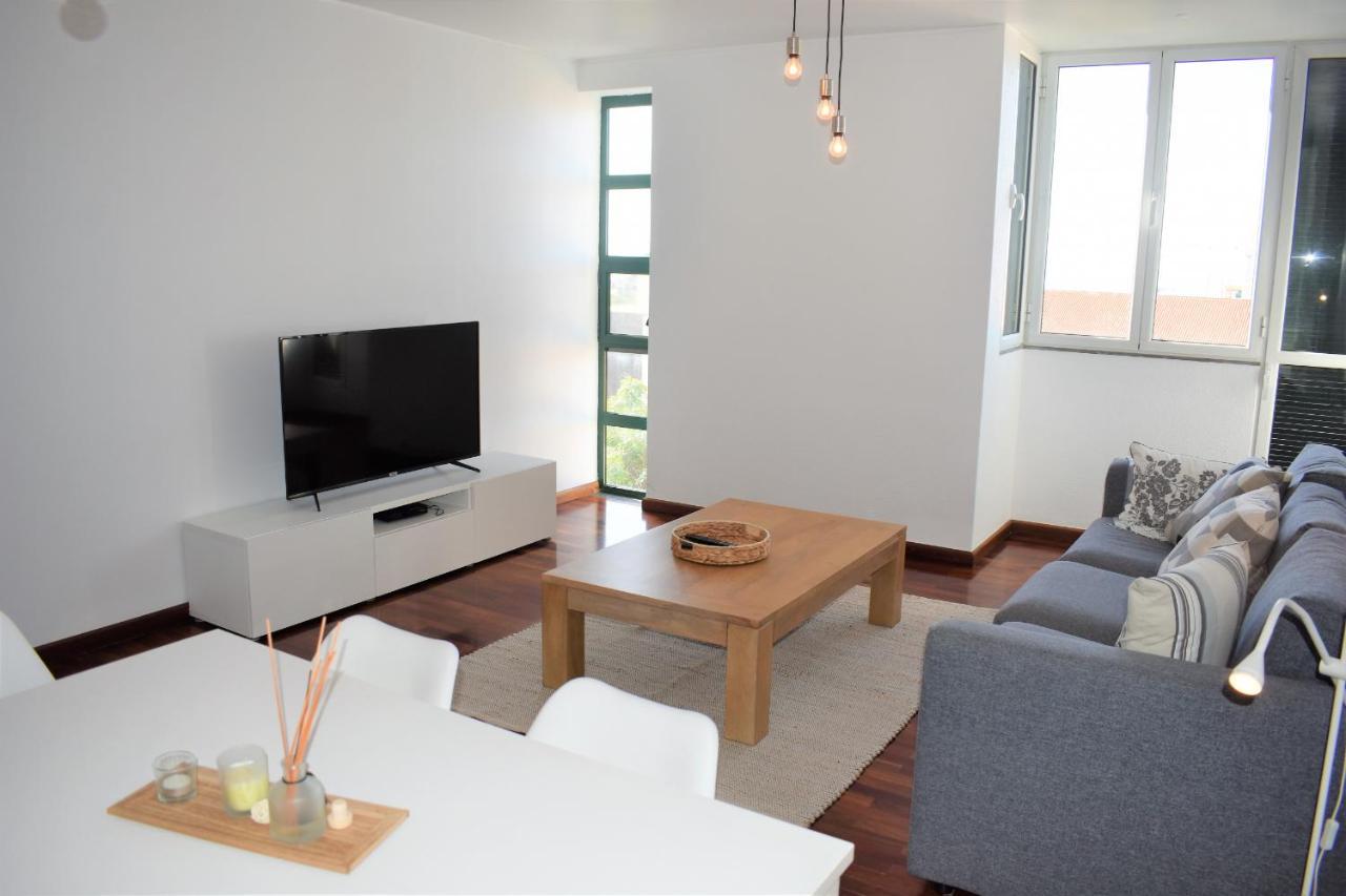 Madeira, 3 Bedroom Apartment With Ocean Views In Funchal Exterior photo