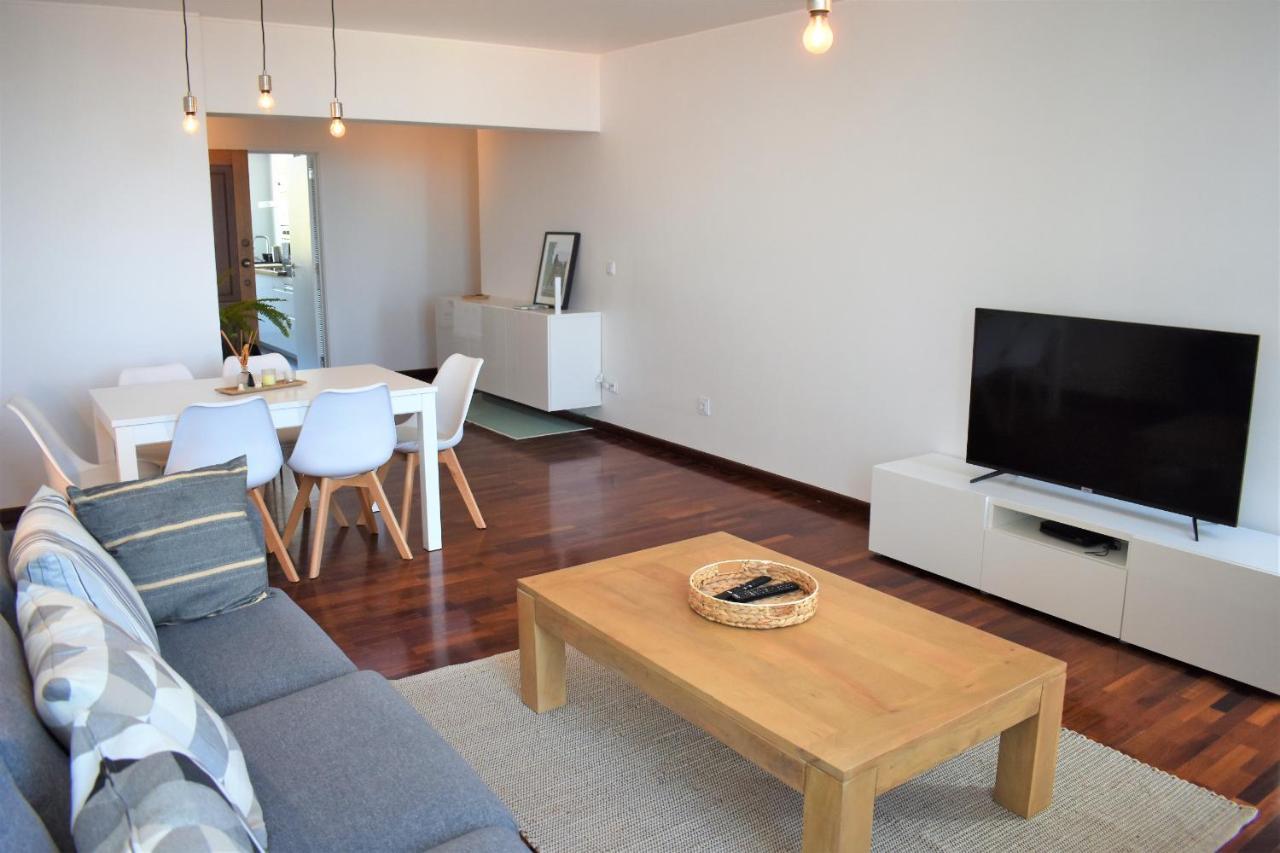 Madeira, 3 Bedroom Apartment With Ocean Views In Funchal Exterior photo